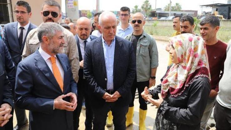 Akdeniz Belediyesi, zor anlar yaşayan vatandaşların yardımına koştu