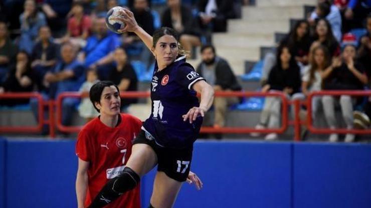 Mavi Kelebekler için Süper Ligde final heyecanı başlıyor
