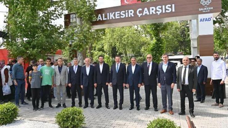 Depremin vurduğu Adıyamanda inşa edilen Balıkesir Çarşısı hizmete açıldı