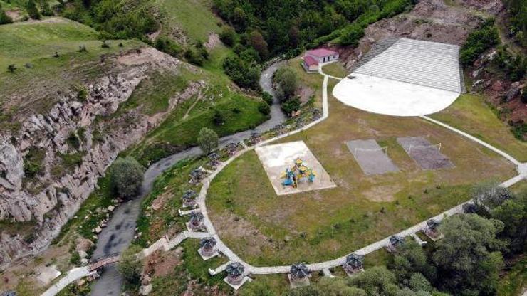 Tatvan’da bölgenin en donanımlı mesire alanı inşa edildi