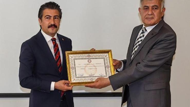 Denizlide milletvekilleri mazbatalarını aldı