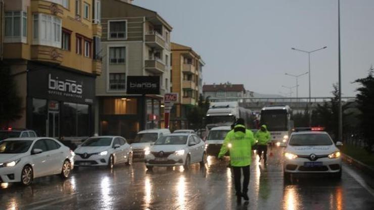 Nevşehirde sağanak yağmur etkili oldu