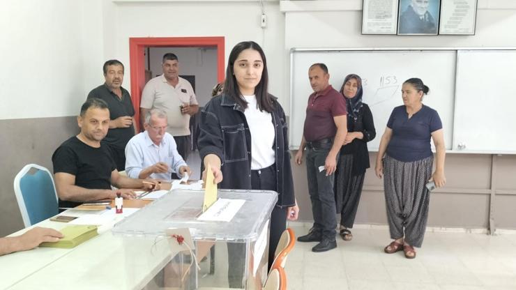 14 Mayısı 3 günle kaçırdı, 28 Mayısta ilk kez oy kullandı