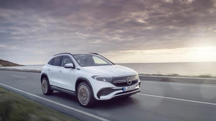 Mercedes EQA ve EQBnin menzili arttı