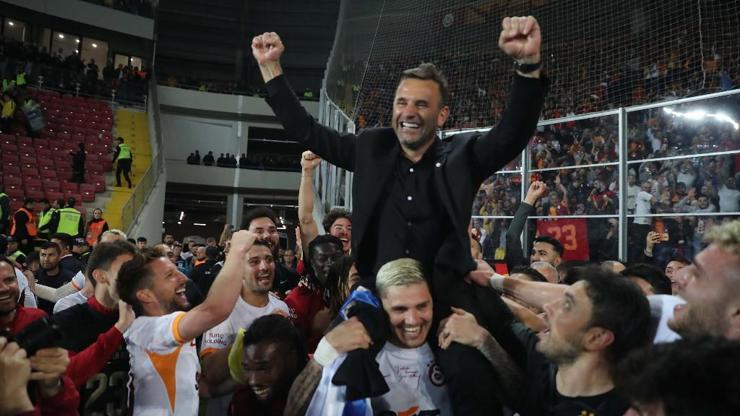 Okan Buruktan şampiyonluk ve derbi yorumu