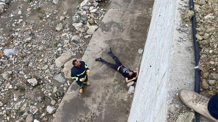 İstinat duvarından düşen genç yaralandı