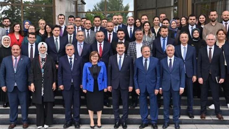 Türkiye Belediyeler Birliğinin yeni başkanı Yücel Yılmaz oldu