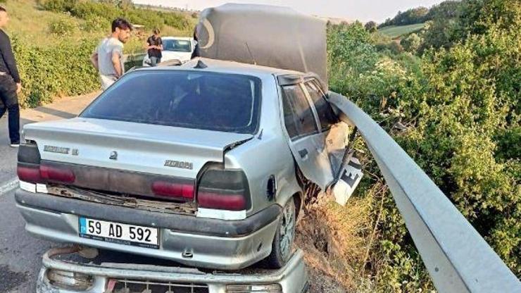 Malkara’da iki otomobil çarpıştı: 4 yaralı