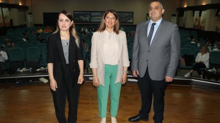 Öğrenciler ‘Kariyer Günü’ etkinliğinde iş insanlarıyla buluştu