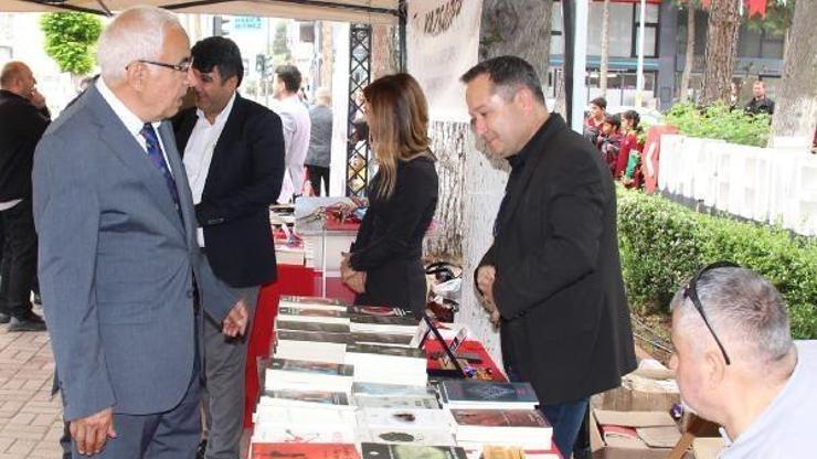 Bucakta Kitap Şenliği