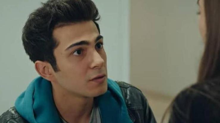 Kızılcık Şerbeti Bekir kimdir Metehanın gerçek babası neden öldü Barış Kılıç ikizi var mı
