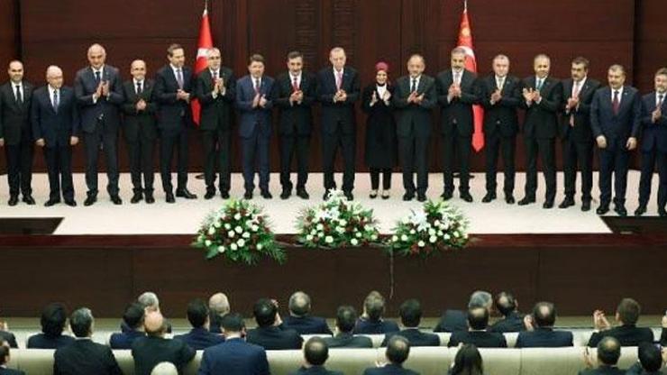 Cumhurbaşkanlığı kabinesi Resmi Gazete’de