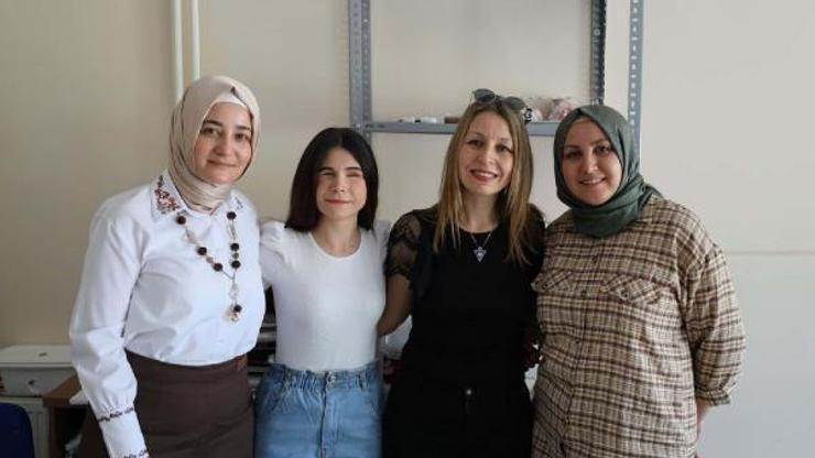 Görme engelli İpekin Braille alfabesiyle yazdığı isimler takıya dönüştü
