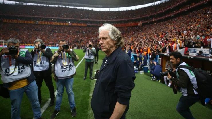 Jorge Jesus bu sezon derbi kazanamadı