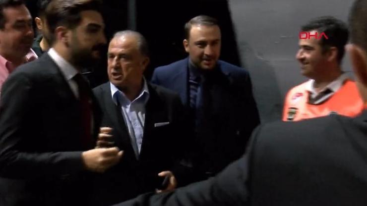 Fatih Terim, Galatasaray-Fenerbahçe maçını tribünden izledi