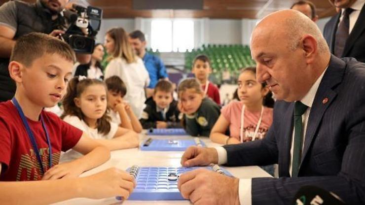 Darıca’da ‘Akıl ve Zeka Oyunları Turnuvası’ başladı