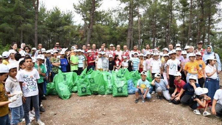 Mesire alanında toplanan 1 ton cam ve plastik atık, geri dönüşüme kazandırılacak