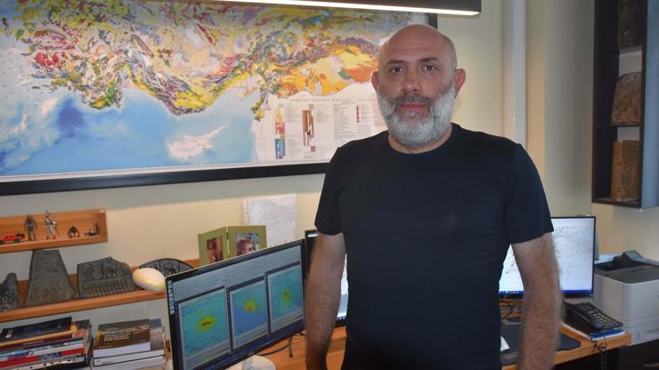 Uzman isimden Kahramanmaraş depremi açıklaması: Büyük depremlerin geleceğini 2 öncü deprem haber vermiş
