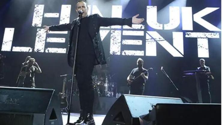 Kuruçeşme Açıkhavaya Haluk Levent akını