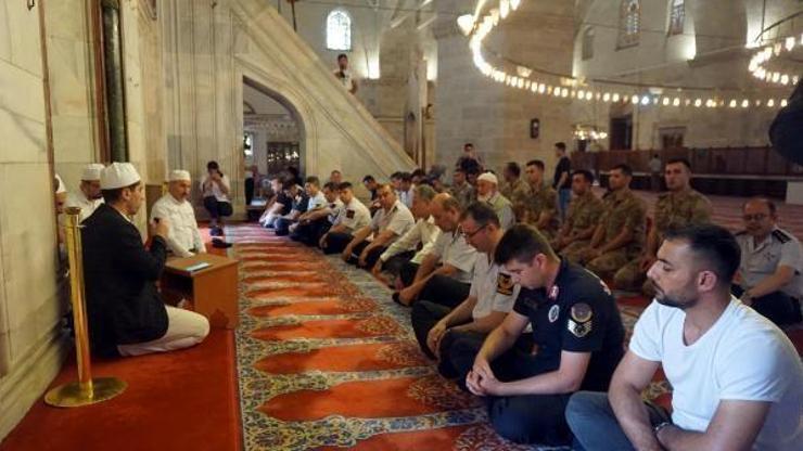Edirnede jandarma şehitler için mevlit okuttu
