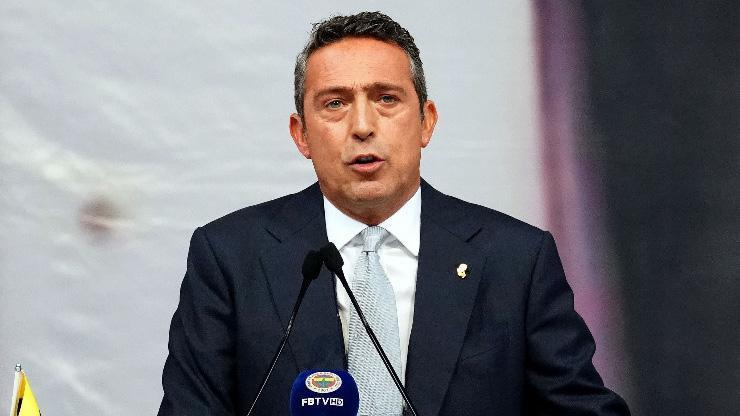 Ali Koç kararını verdi Fenerbahçenin yeni hocası İstanbula geldi