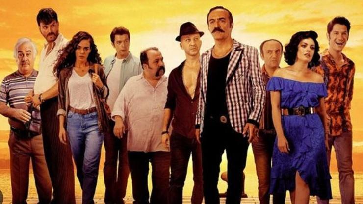 Organize İşler Sazan Sarmalı oyuncuları kimler Organize İşler kaç yılında ne zaman çekildi Organize İşler nerede çekildi