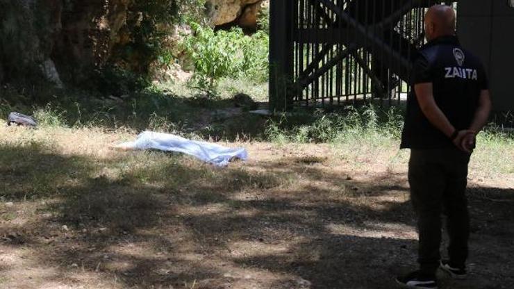 Asansör yanında ölü bulundu