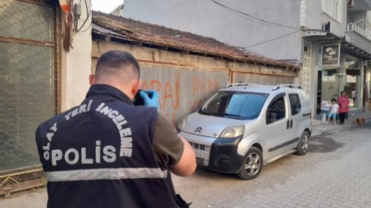 Bafrada yorgun mermi hafif ticari aracın camına isabet etti