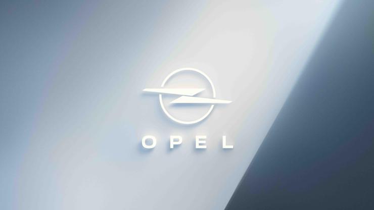 Opel logosunu yeniliyor
