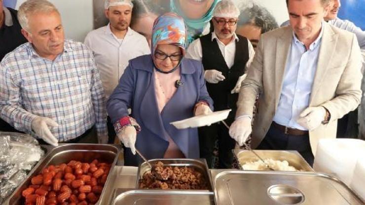 Sancaktepede bayramın ilk kavurması ikram edildi