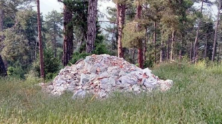 Ormana dökülen hafriyat atığına tepki