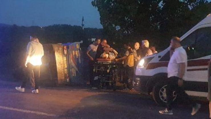 Ereğlide tarım aracı devrildi; 3 yaralı