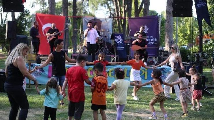 Aydın Büyükşehir Belediyesinden Nazillide yaz konseri