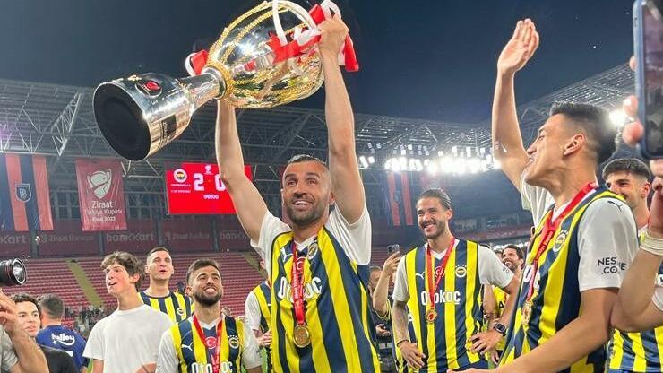 Hertha Berlinden Serdar Dursuna kanca