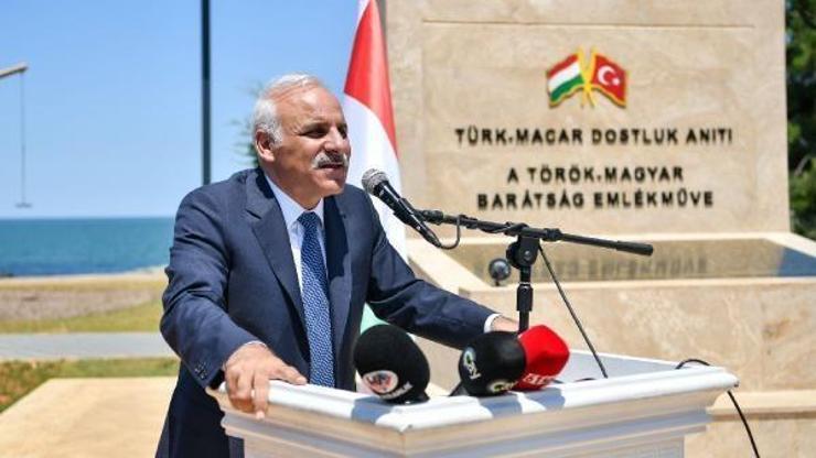 Barış ve dostluğun simgesi; Türk-Macar dostluk anıtı açıldı