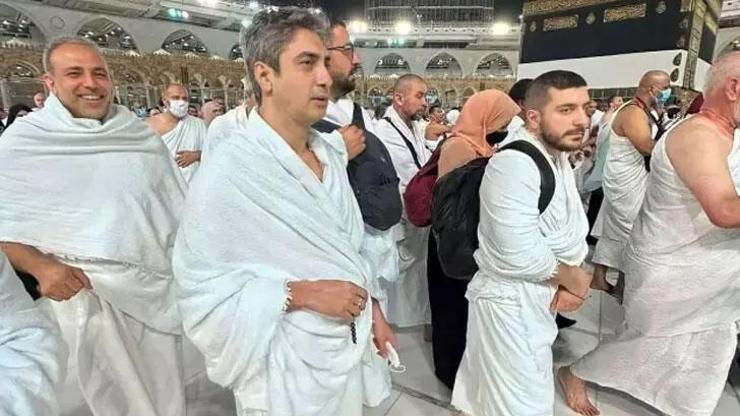 Necati Şaşmaz, hac ziyaretinde görüntülendi