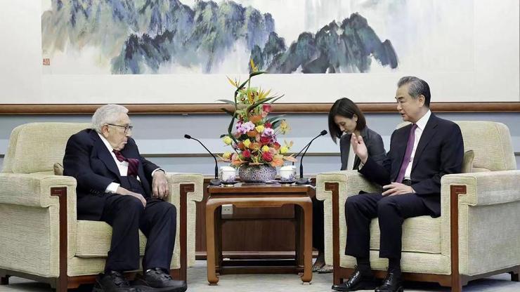 Kissinger’ın sürpriz Pekin ziyareti