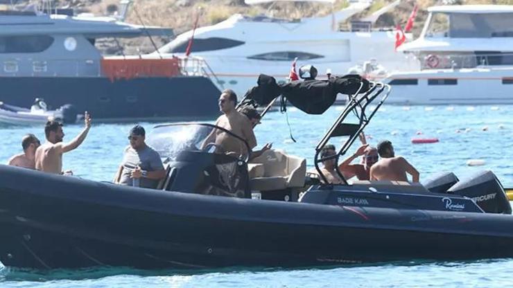 Hakan Altun, Ercan Saatçi ve Celil Nalçakanın Bodrum tatili