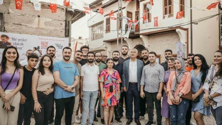 Adanada Bülent Ecevit Müzesi ve Meyan Botanik Kafe açıldı