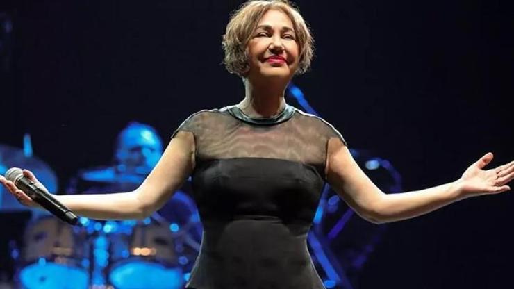 Nazan Öncelin adı İzmirde caddeye verildi