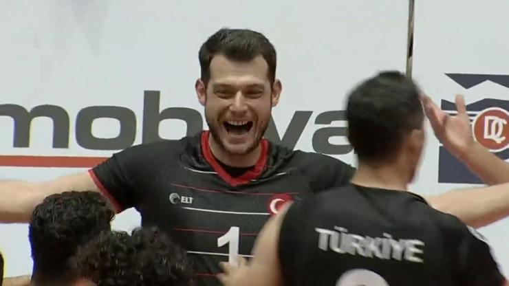 Avrupa İşitme Engelliler Voleybol Şampiyonasında 1 altın, 1 gümüş madalya