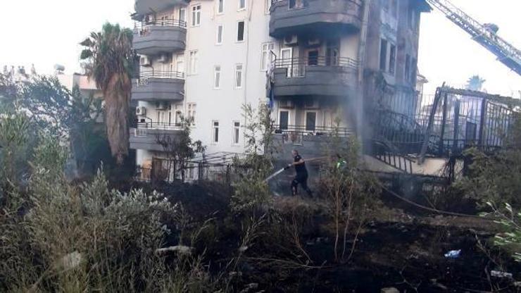 Manavgatta otel lojmanı yandı