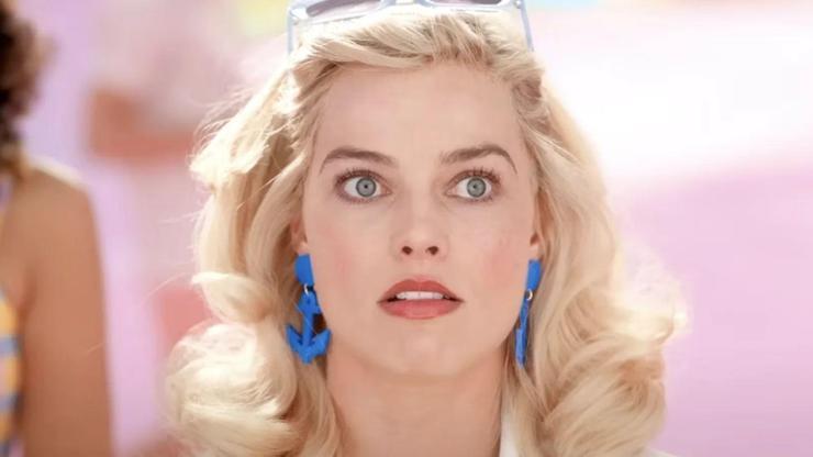 Barbie, Kara Şövalye’nin gişe rekorunu kırdı