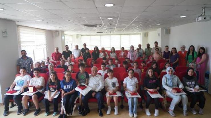 Erdemli Belediyesinin ücretsiz kurs merkezleri gurur kaynağı oldu