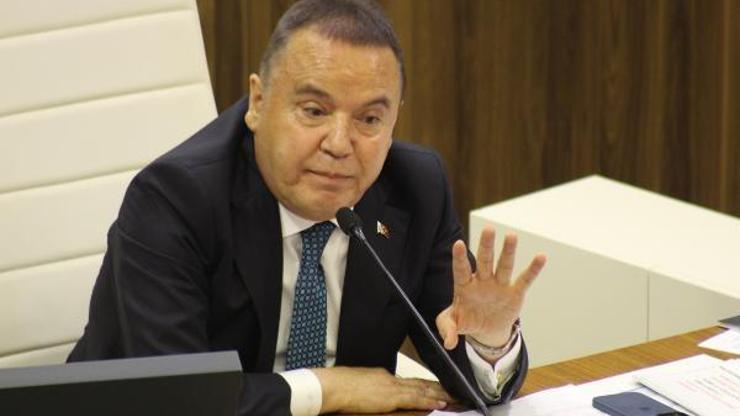 Başkan Böcekten Başkan Özerene tepki: Oğlunuzu ne kadar idare ettim