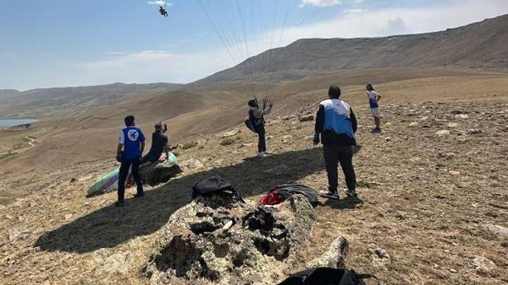 Ağrı, yamaç paraşütçülerinin yeni gözdesi
