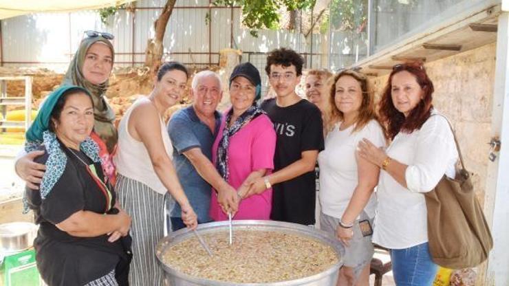 Ahde Vefa Gönül Dostlarından 2 bin kişiye aşure