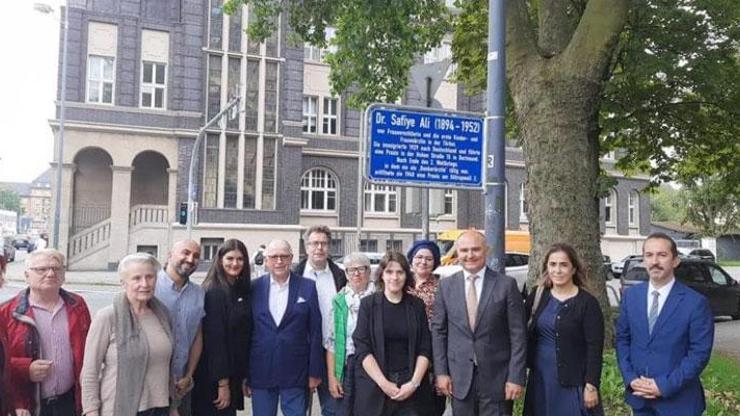 Almanyada bir sokağa Safiye Alinin adı verildi