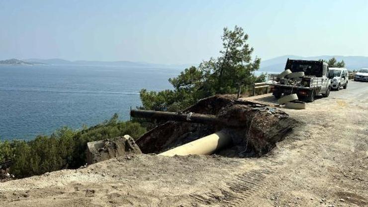Bodrumda su isale hattı patlamasında trafiğe kapatılan yol onarılıyor