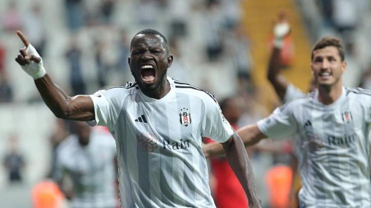 Beşiktaş 90+4te yediği golle puan kaybetti